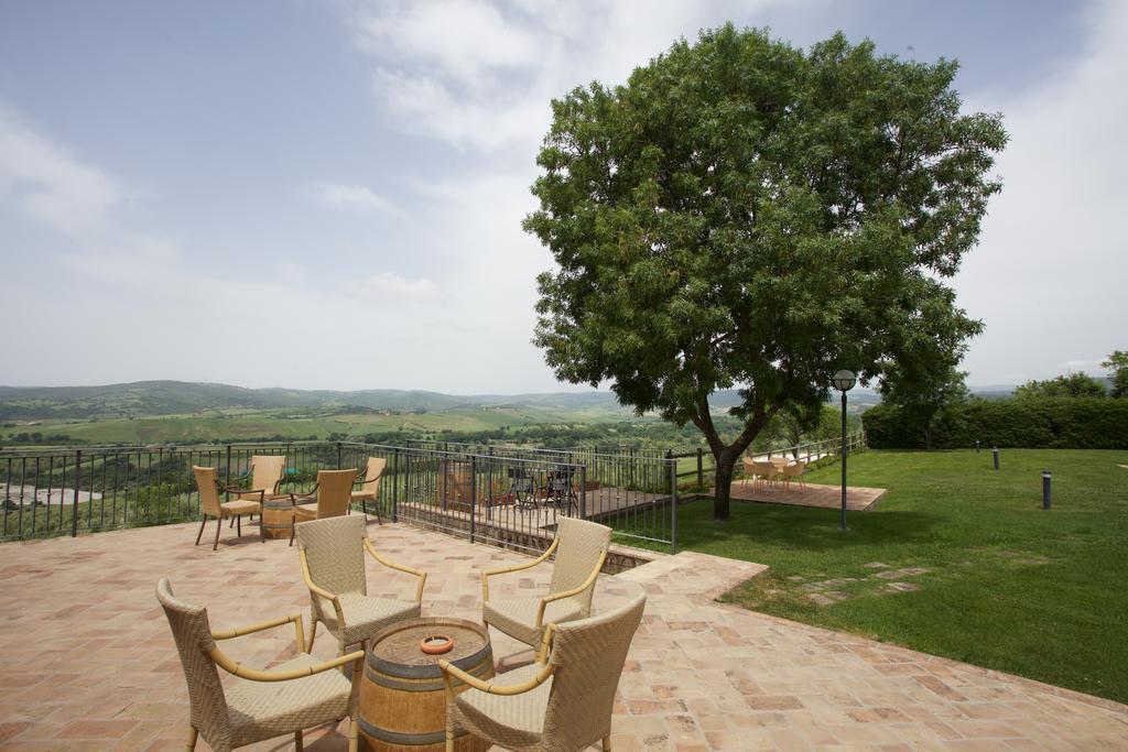 Bio Agriturismo Il Torrione 사투르니아 외부 사진